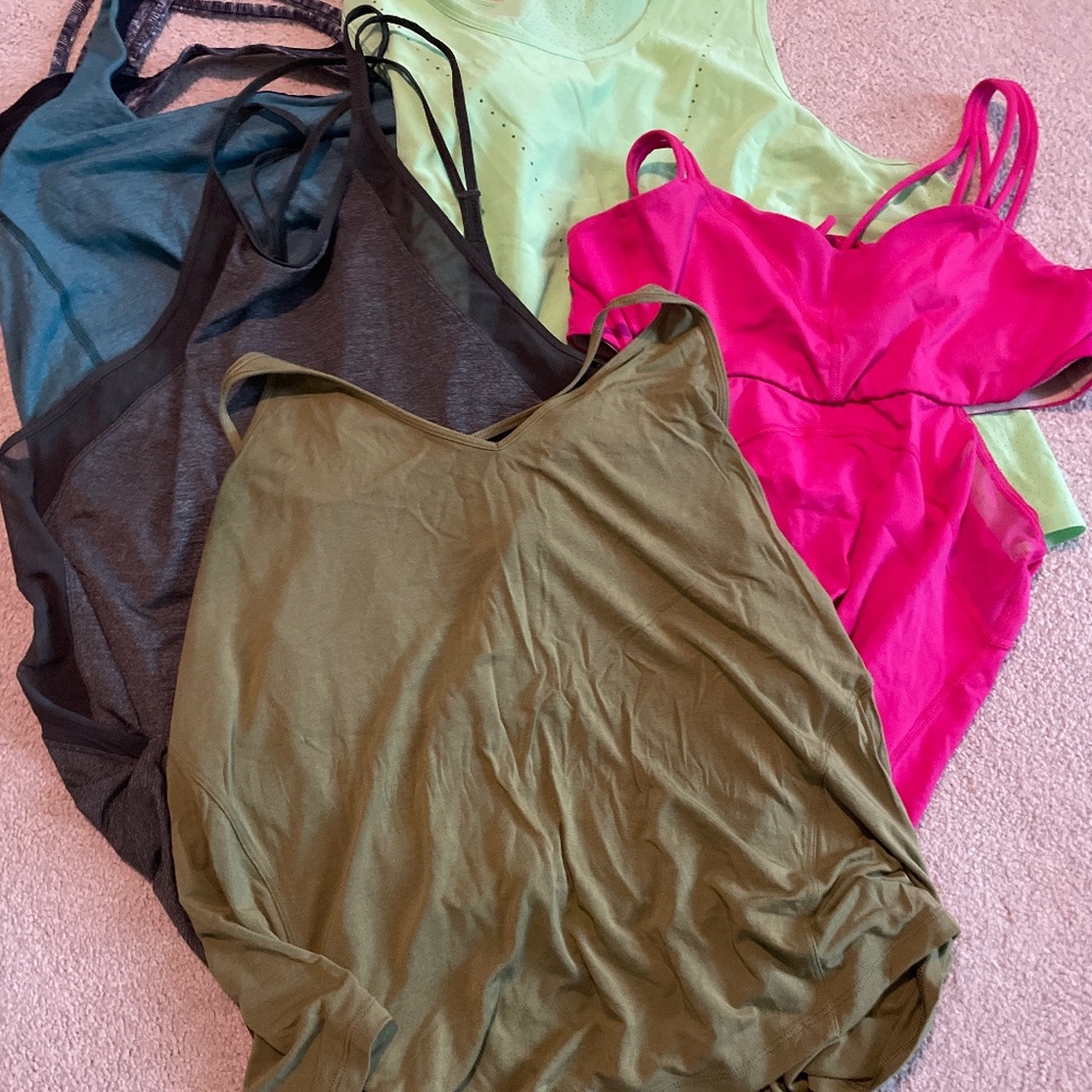 5 Lululemon tanks